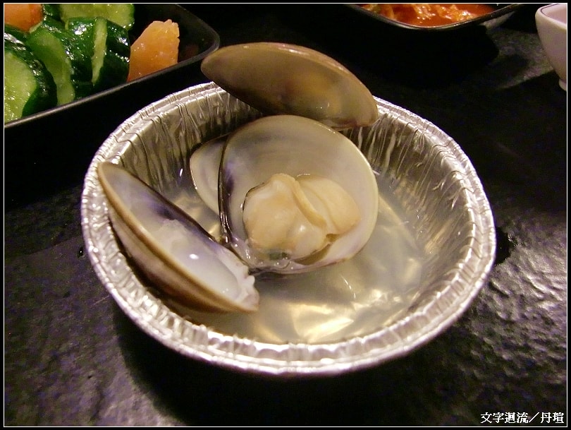 蚵蜊很新鮮~