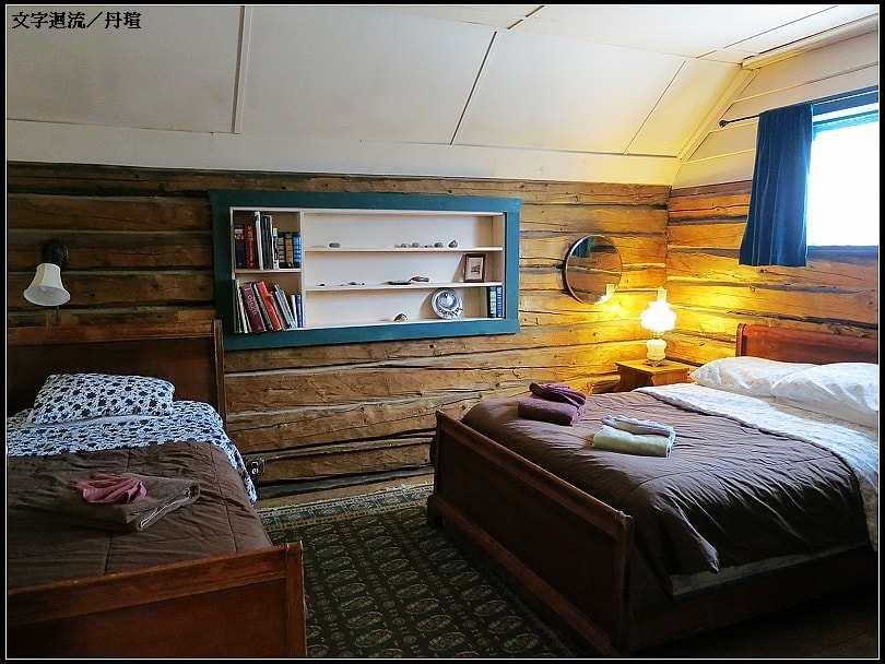 入住ROADHOUSE餐廳樓上