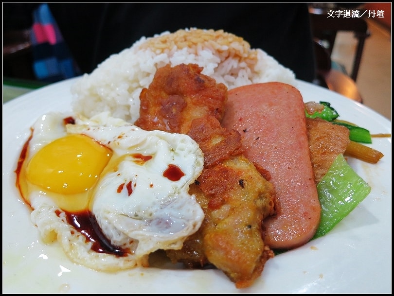 2012/09/30秋節午餐來個港式餐飲~