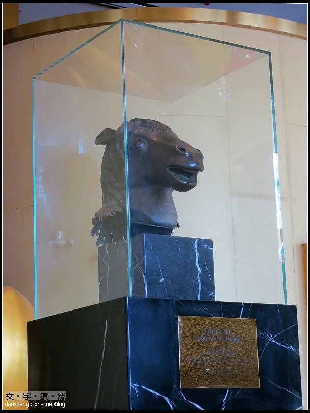 新葡京酒店大廳展圓明園內馬首