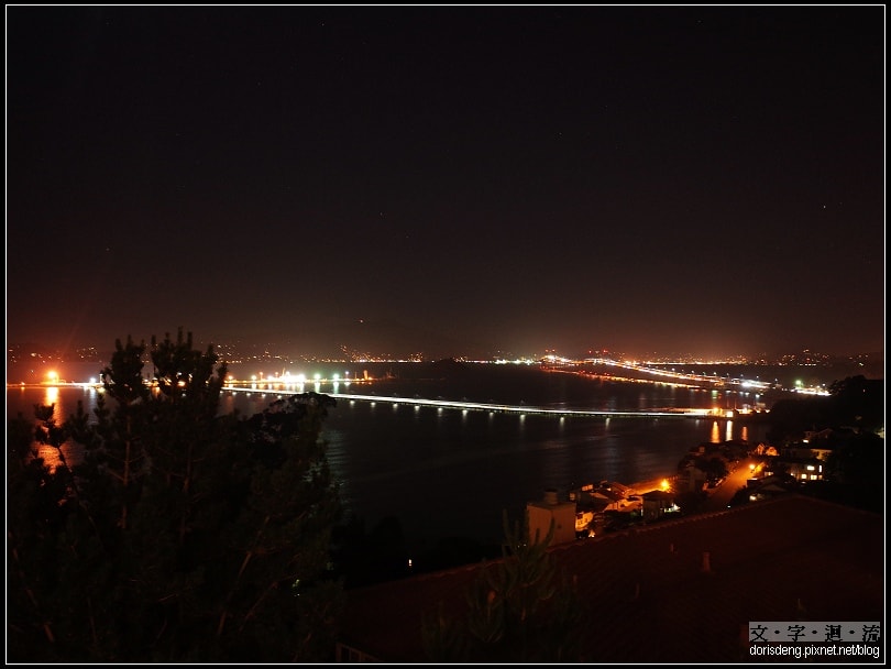 夜裡很美